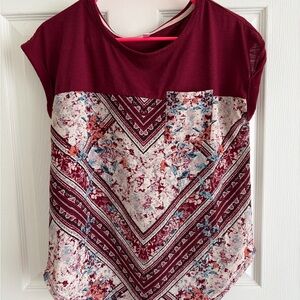 Xhilaration Burgundy and Multicolor Patterned Top